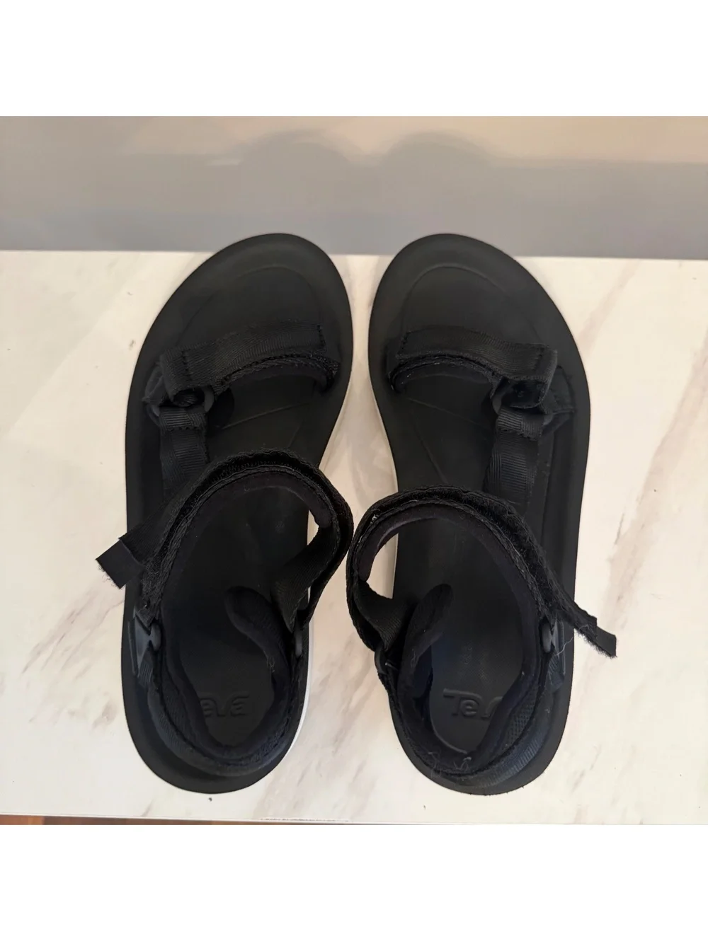 Teva Universal Premier Black Strappy Sandals Women's Size 9 (1016935)